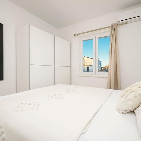 וודיצה Apartments Tomic מראה חיצוני תמונה