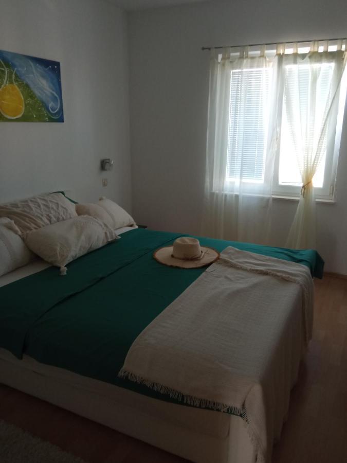 וודיצה Apartments Tomic מראה חיצוני תמונה
