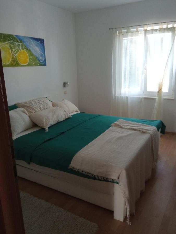 וודיצה Apartments Tomic מראה חיצוני תמונה