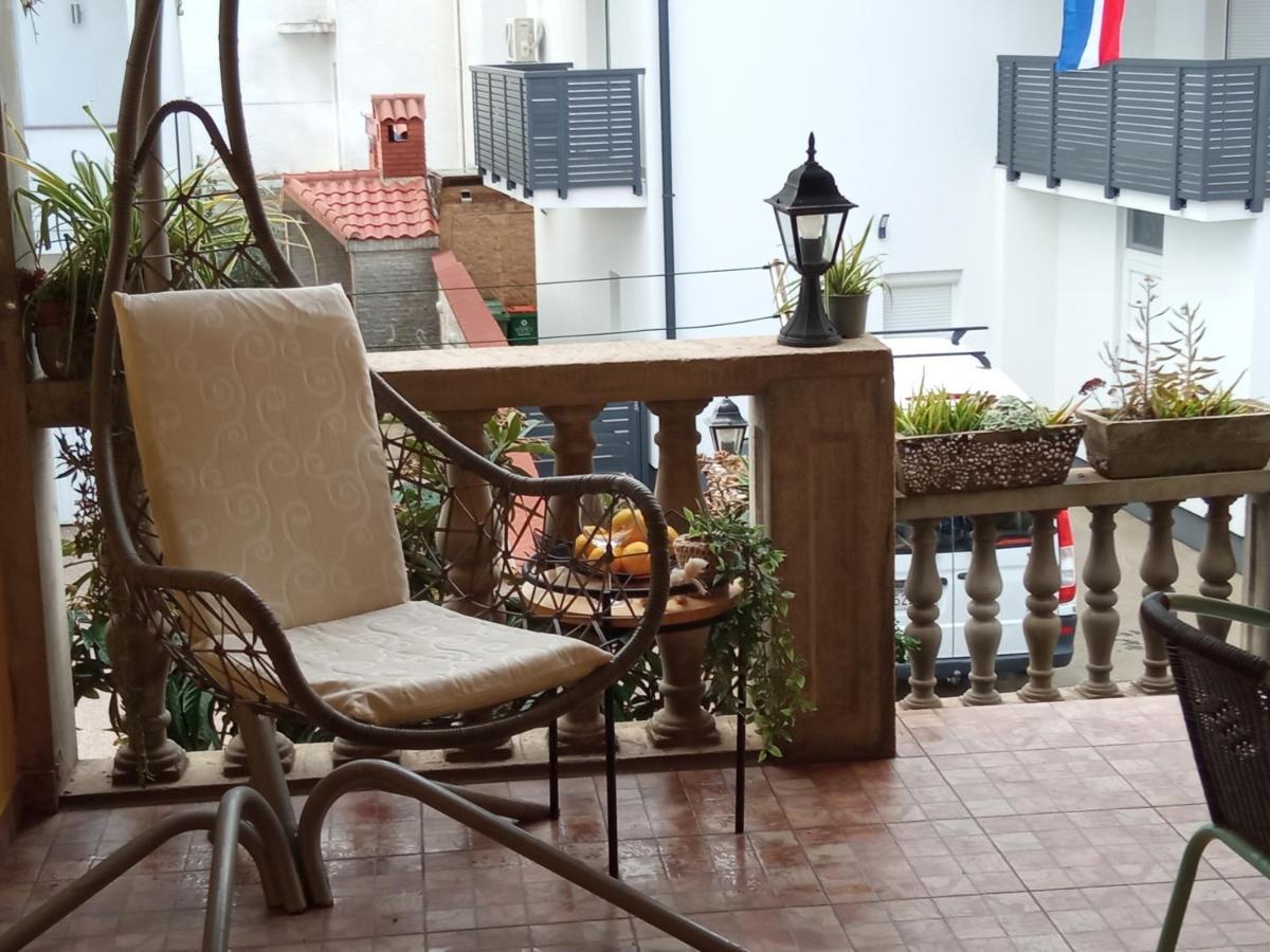 וודיצה Apartments Tomic מראה חיצוני תמונה
