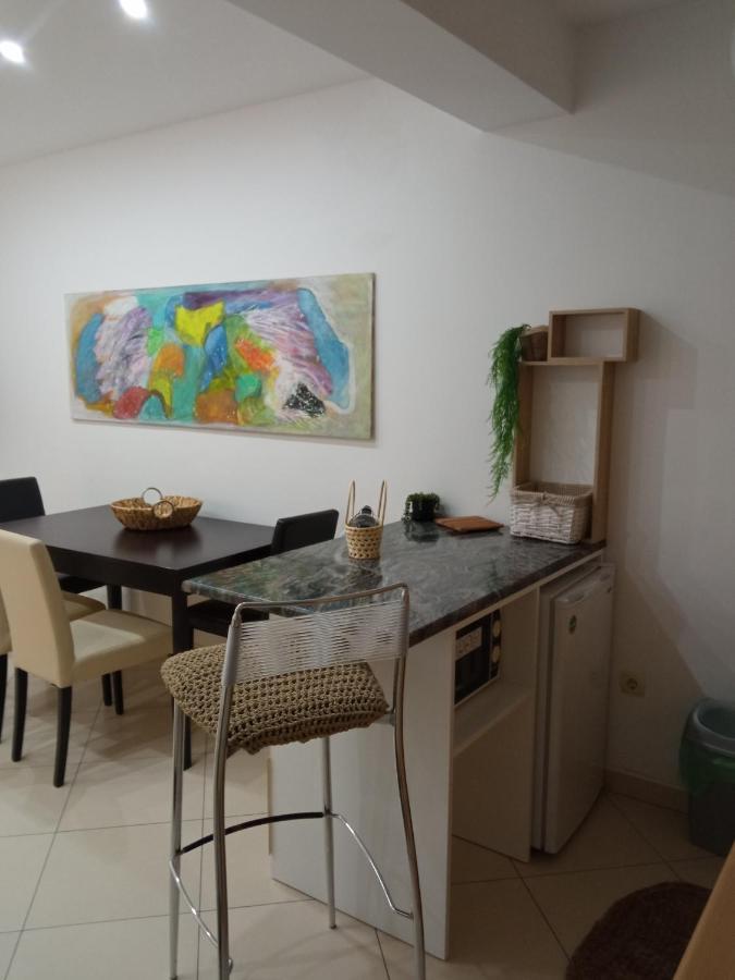 וודיצה Apartments Tomic מראה חיצוני תמונה