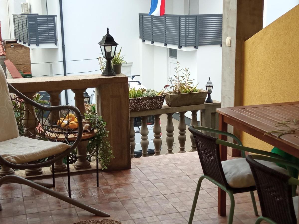וודיצה Apartments Tomic מראה חיצוני תמונה