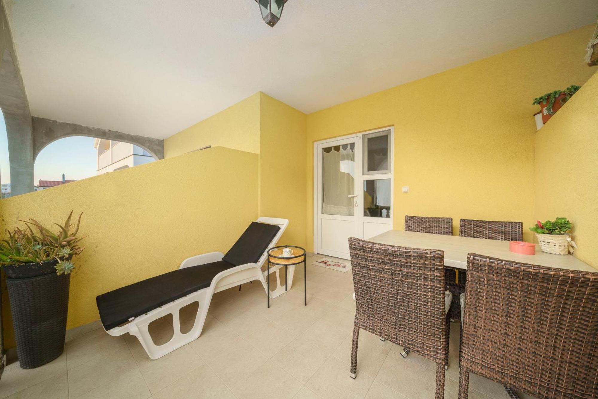 וודיצה Apartments Tomic מראה חיצוני תמונה