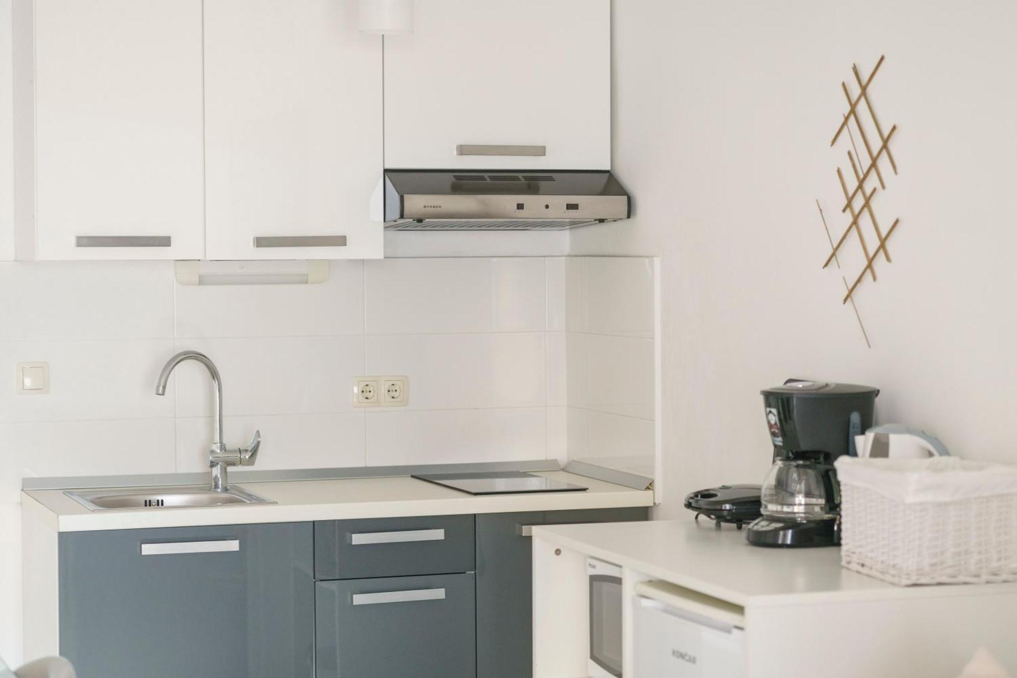 וודיצה Apartments Tomic מראה חיצוני תמונה