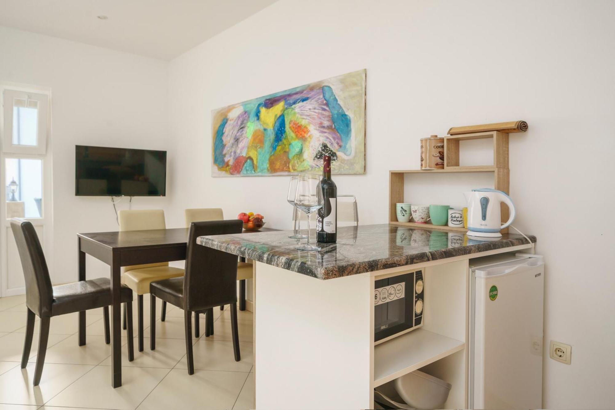 וודיצה Apartments Tomic מראה חיצוני תמונה